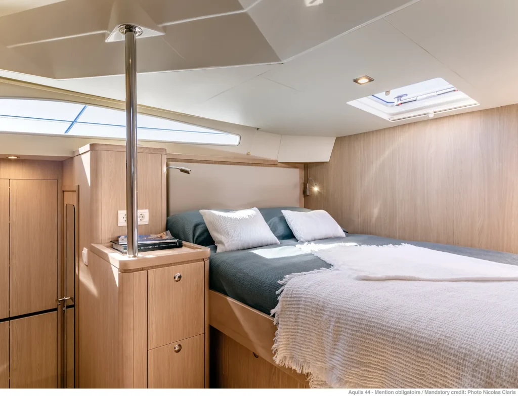 Aquila 44 cabin with a work desk